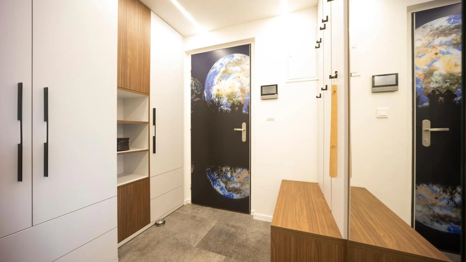 Dh Family And Whirlpool Apartment 3Kk - Videnska 2 Brno 0*,  Czech Republic